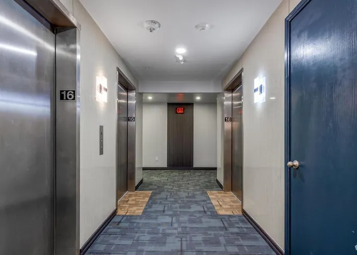 Stunning High Rise Apartment Tulsa